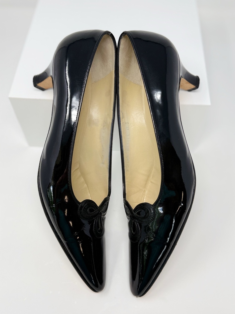 Silvia Fiorentina Black Patent Leather Kitten Heel Pumps 8 Pointed toe Vintage - Picture 8 of 9